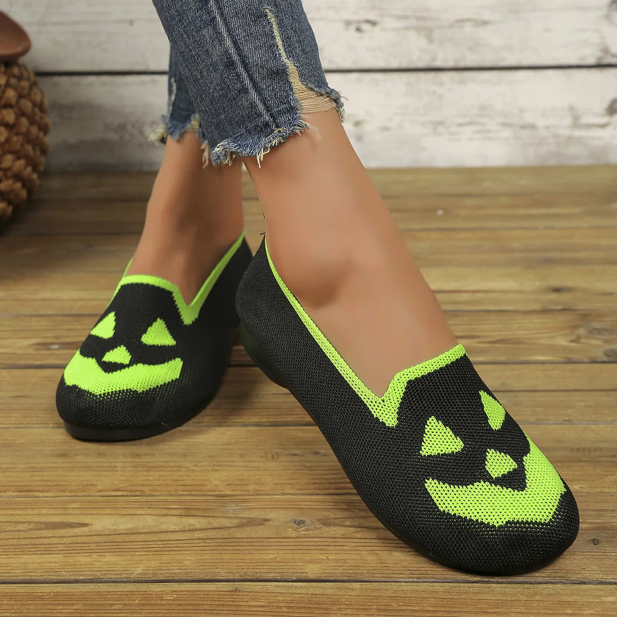 Women's Halloween Pumpkin Print Breathable Slip-On Flats