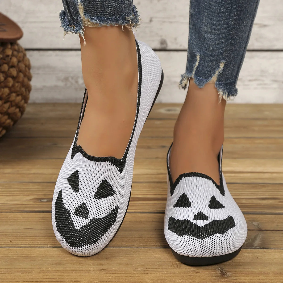 Women's Halloween Pumpkin Print Breathable Slip-On Flats