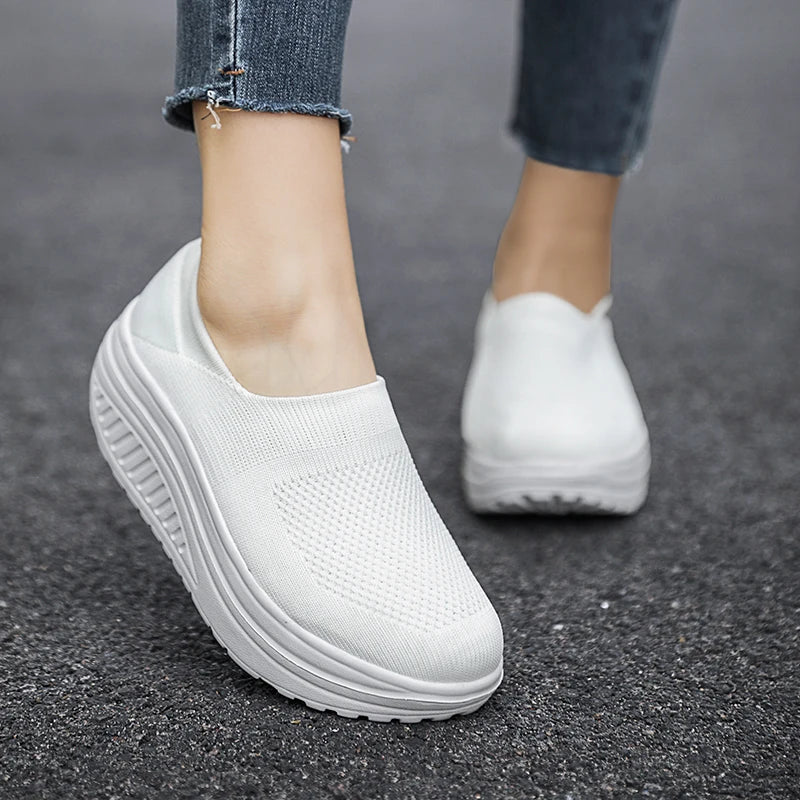 Zapatos de Mujer 2025 – Sneakers Modernas con Plataforma